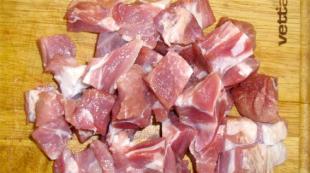 Рецепты приготовления плова со свининой на сковороде и в казане